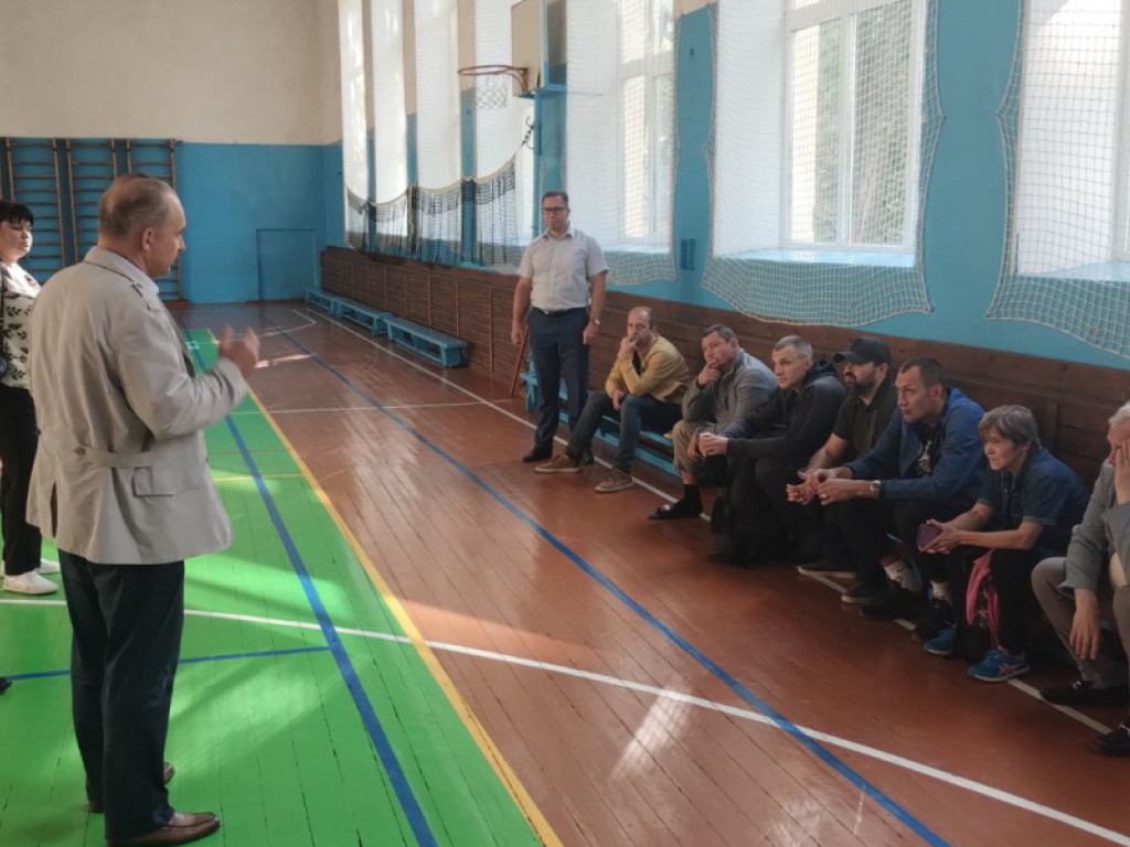 На початку нового навчального року на порядку денному організаційні питання